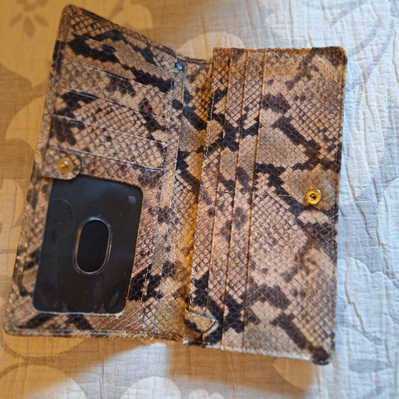 Brahmin bag & wallet combo - Picture 5 of 9